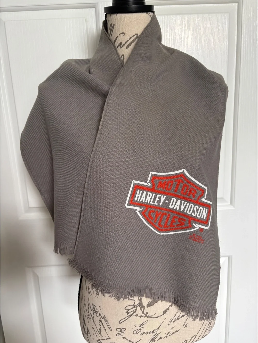 HARLEY Davidson Vintage Scarf. Pristine condition.